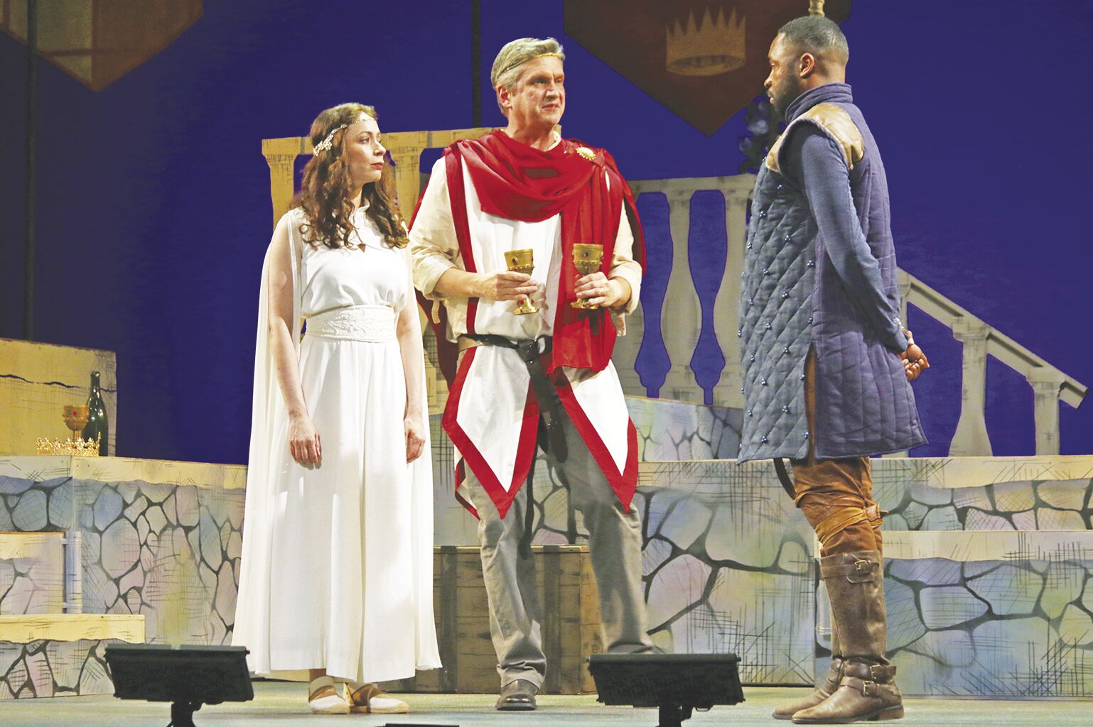 Review: Barnstormers' 'Camelot' a lot of fun